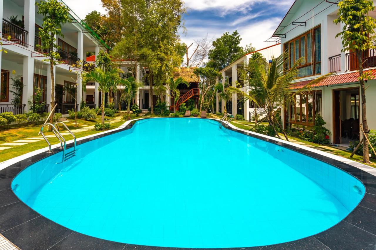 Caesar Phu Quoc Hotel & Resort Buitenkant foto